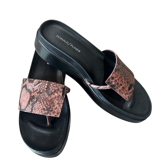 Donald Pliner Sandals Size 10 NWOB Rose Python Animal Print FiFi Platform - Picture 3 of 11